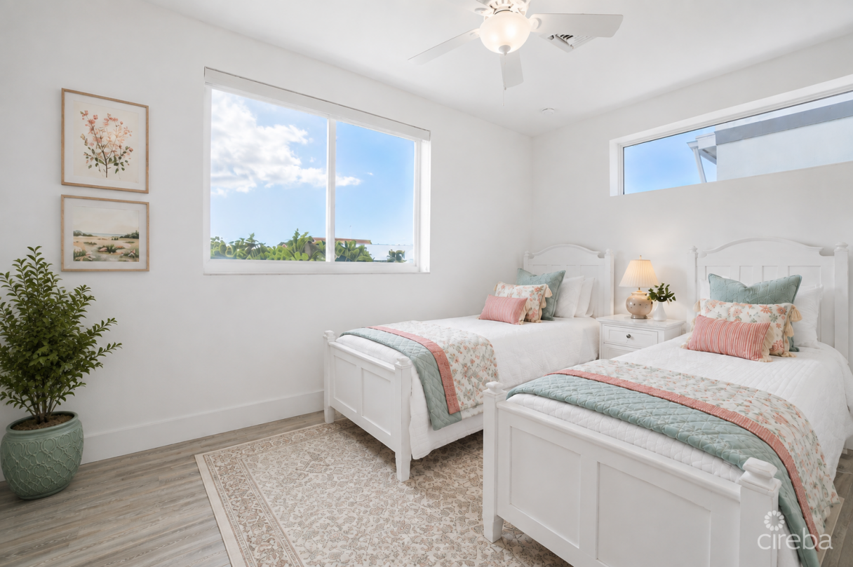 The Mantras #18 | End Unit In South Sound Gated Development - Image 8