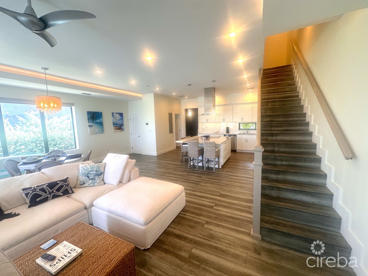 Large Seahaven 2 Bed With Pool - Oceanview And Canal Front - Image 7