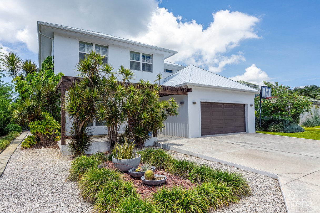 Bimini Dr - Executive Canal Front Home In Grand Harbour - Image 10