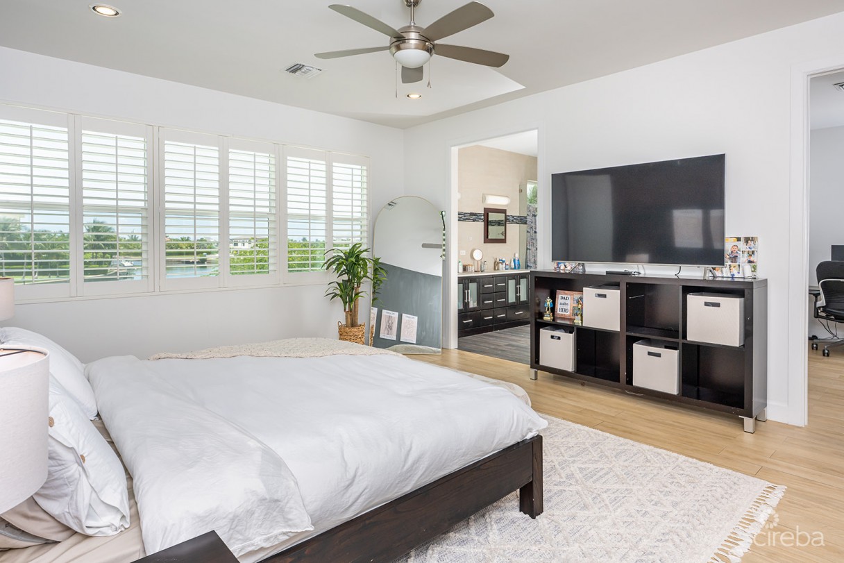 Bimini Dr - Executive Canal Front Home In Grand Harbour - Image 23