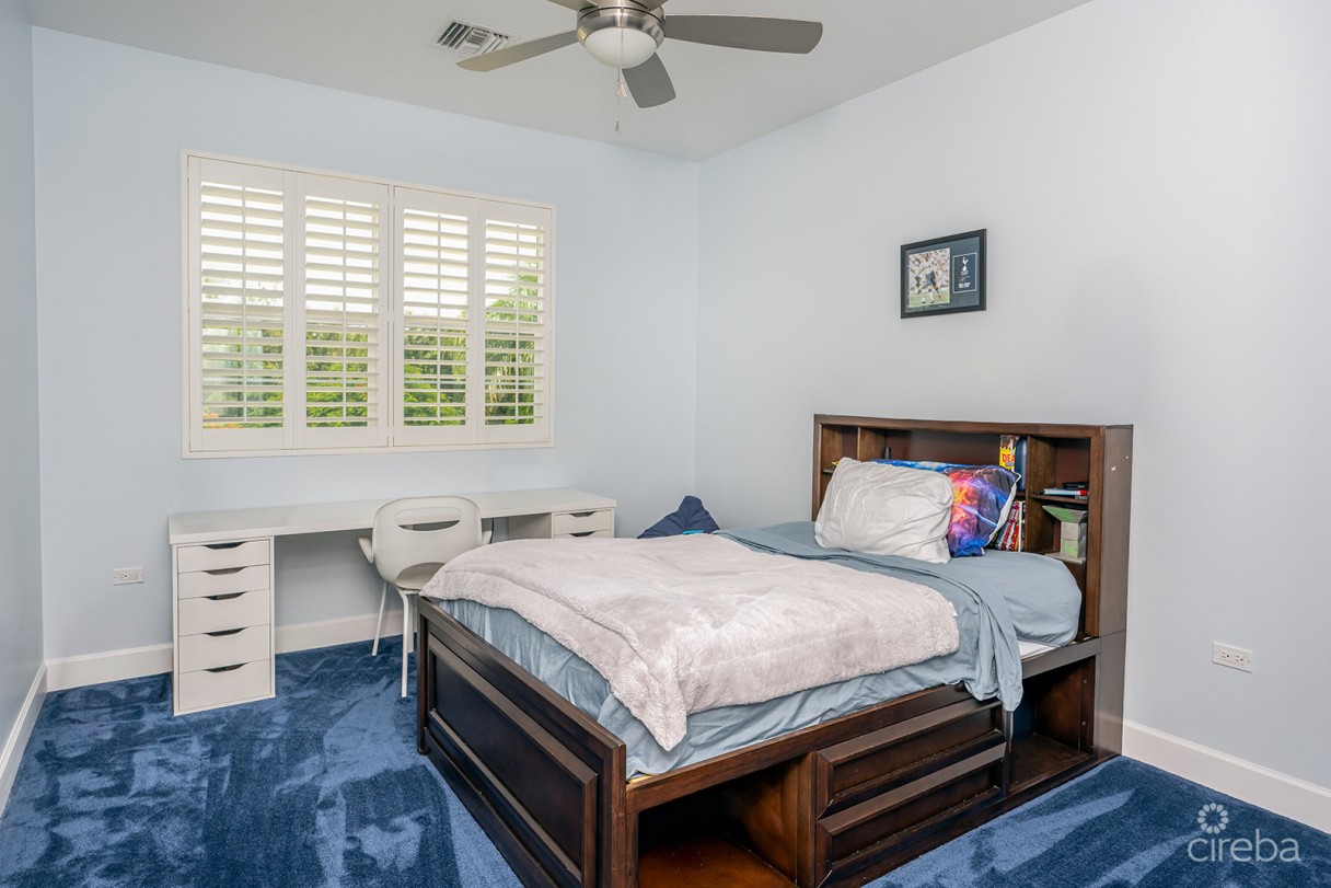 Bimini Dr - Executive Canal Front Home In Grand Harbour - Image 29