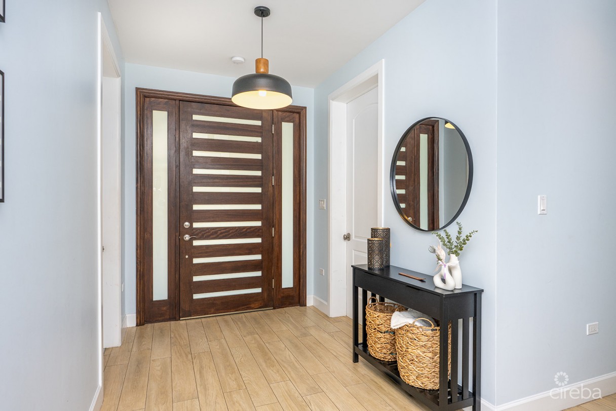 Bimini Dr - Executive Canal Front Home In Grand Harbour - Image 31