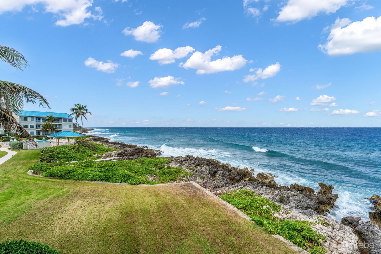 Ocean Pointe Villas  3 Bed, 2 Bath, 2nd Floor Penthouse