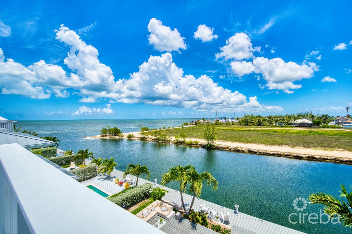 Large Seahaven 2 Bed With Pool - Oceanview And Canal Front - Image 18