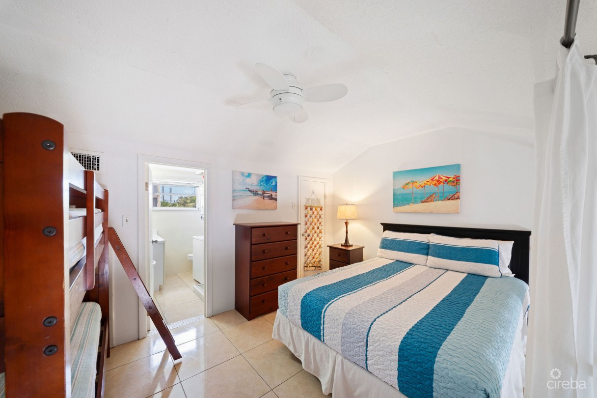 Coral Bay Village #5 - Beachfront Condo - Image 3