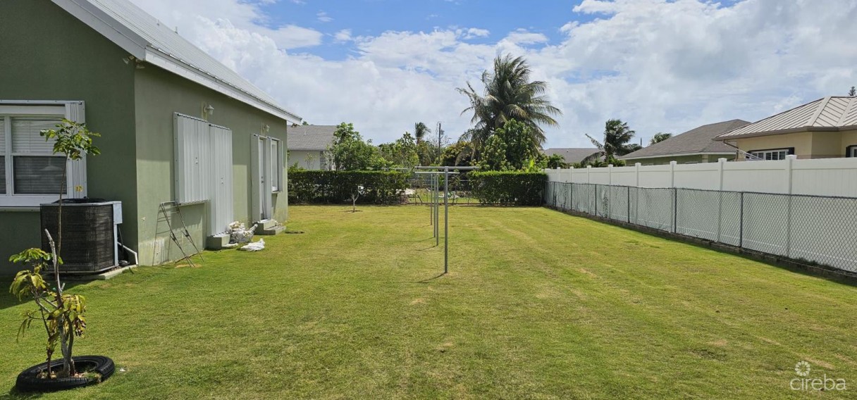 Duplex Investment Property - Aurora Drive, West Bay - Image 8