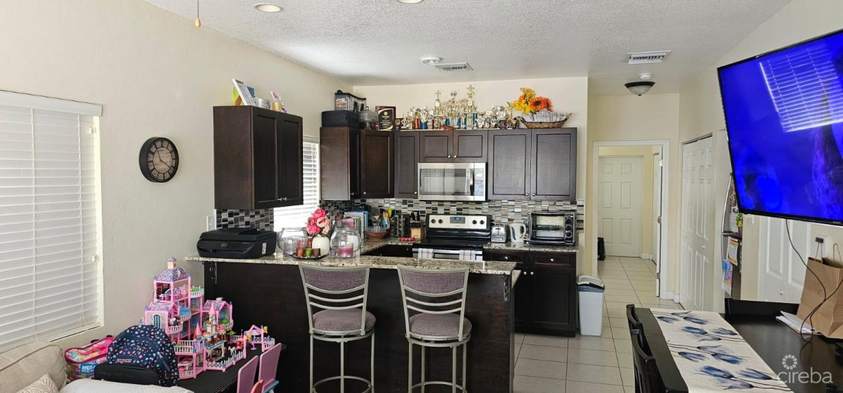 Duplex Investment Property - Aurora Drive, West Bay - Image 2