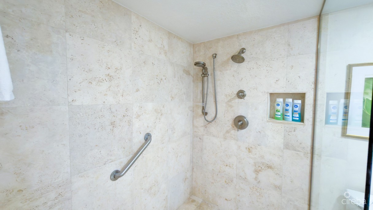 Villas Pappagallo 2 Bed Oceanfront - Image 9