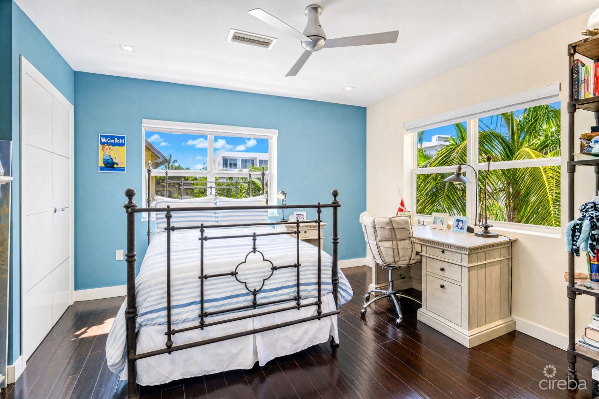 Coconut Bay 121 Ocean Front Residence - Image 13