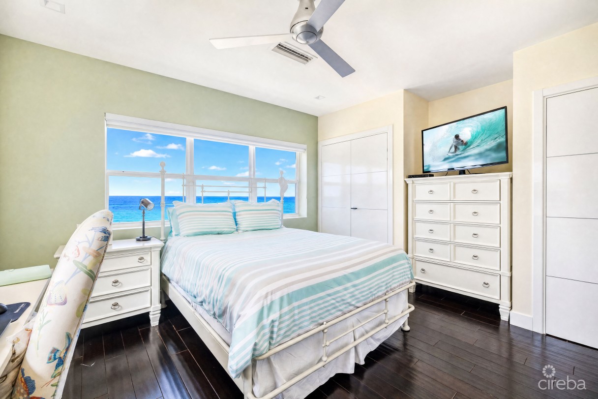 Coconut Bay 121 Ocean Front Residence - Image 17