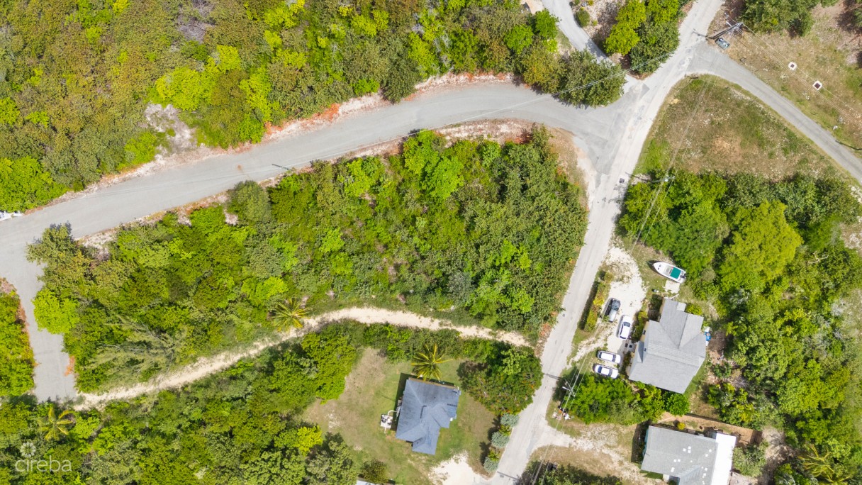 West Bay Residential Or Duplex Lot - Image 4
