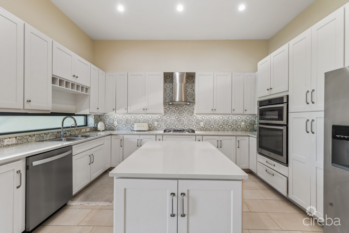Vela #54, South Sound - Phase 1 - Ocean Views - Image 9