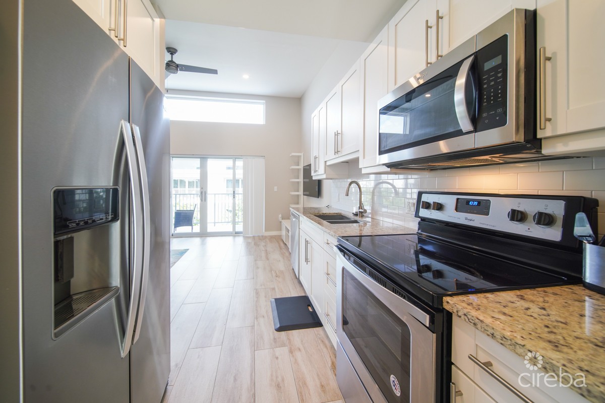 Downtown Reach - One Bedroom - Image 4