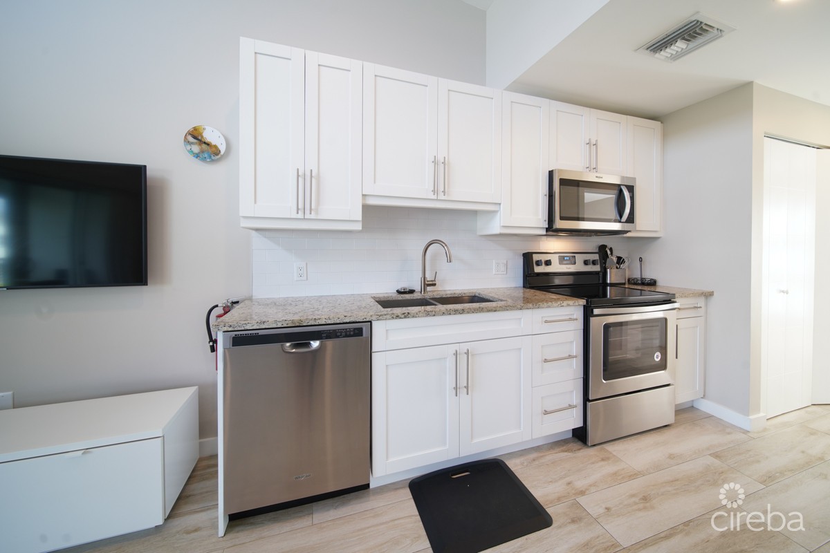 Downtown Reach - One Bedroom - Image 5