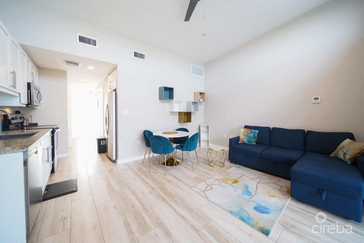 Downtown Reach - One Bedroom - Image 8