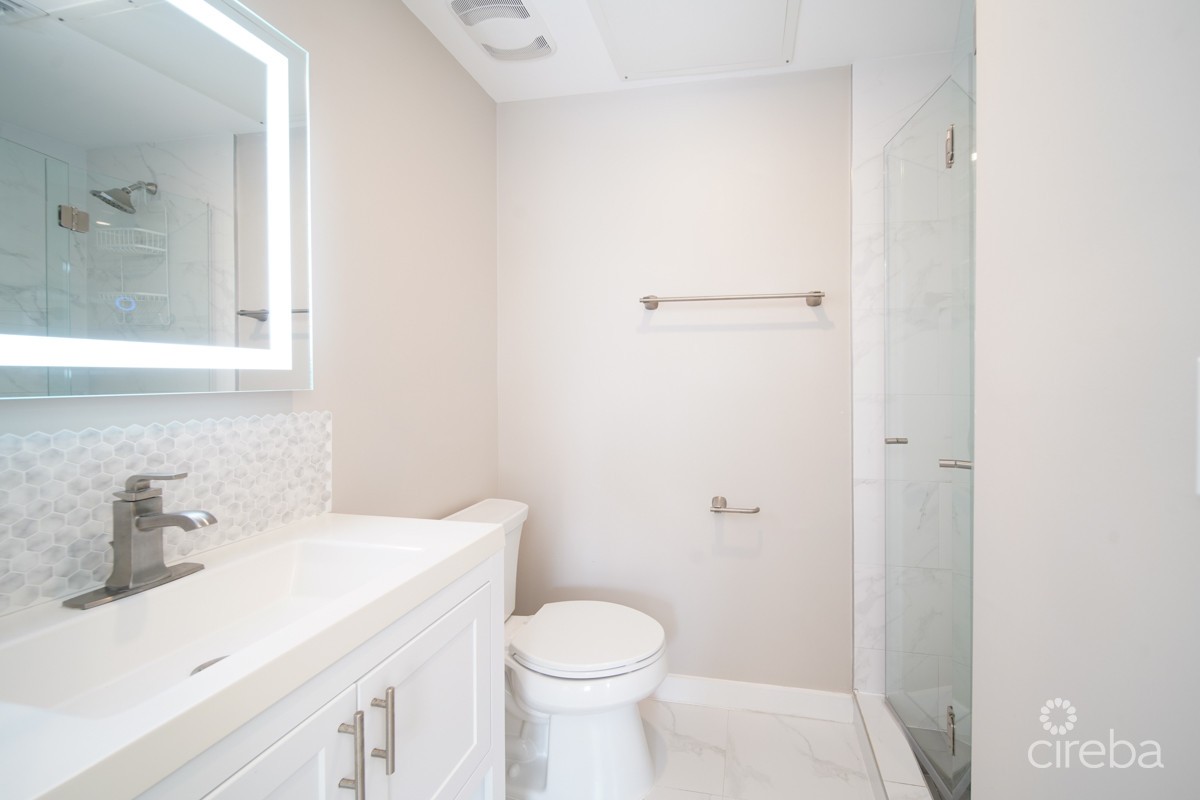 Downtown Reach - One Bedroom - Image 12