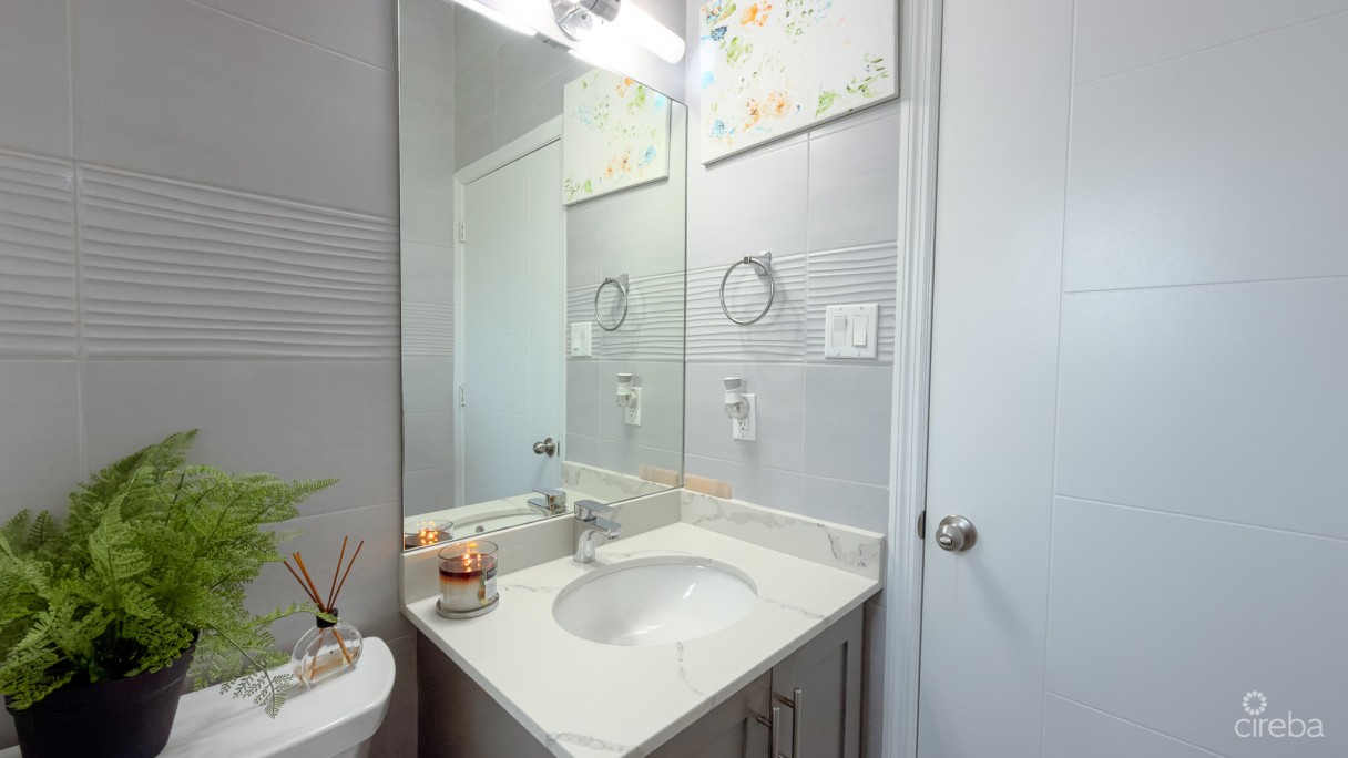 Lower Valley 3 Bed, 2 Bath Family Home - Image 9