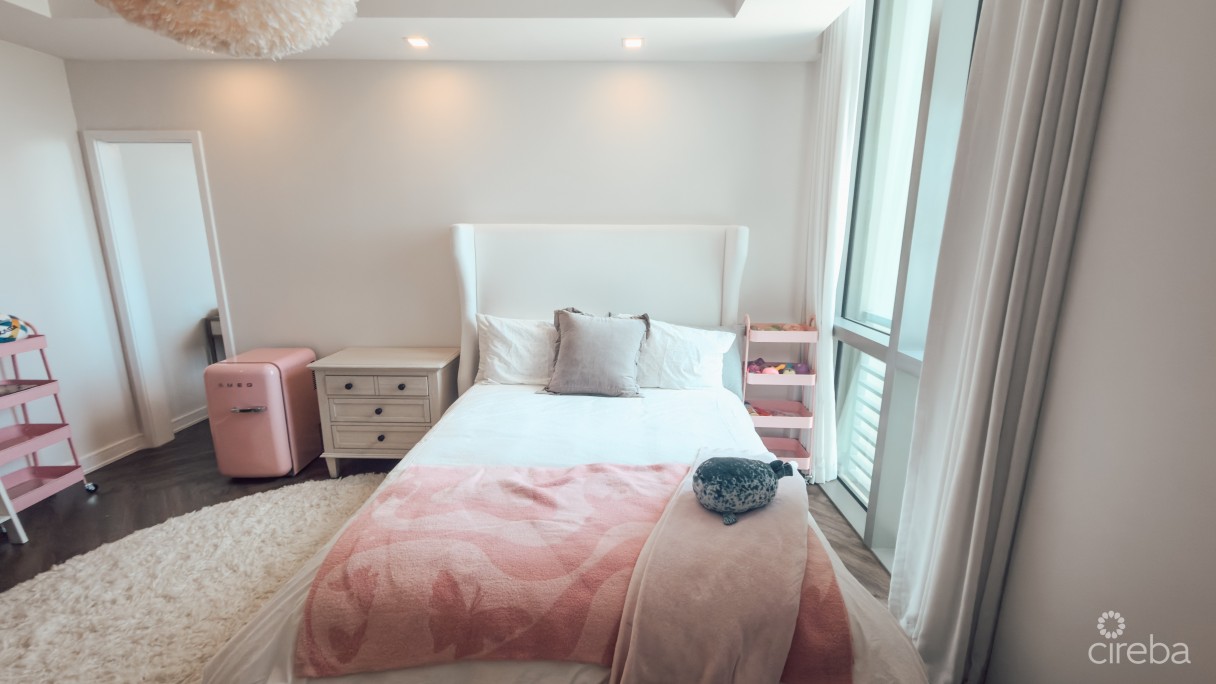 Seafire 3 Bedroom Luxury Residence On Seven Mile Beach - Image 8