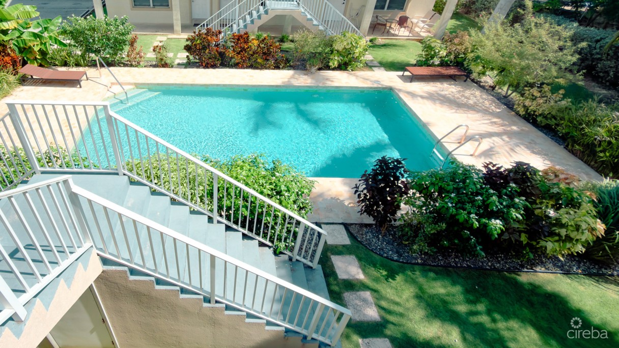 Emerald Isle 2 Bedroom Townhouse - Image 1