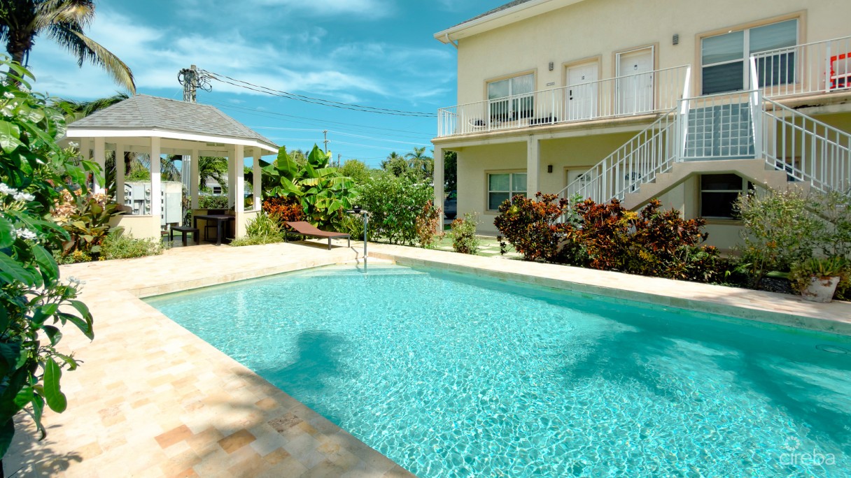 Emerald Isle 2 Bedroom Townhouse - Image 14