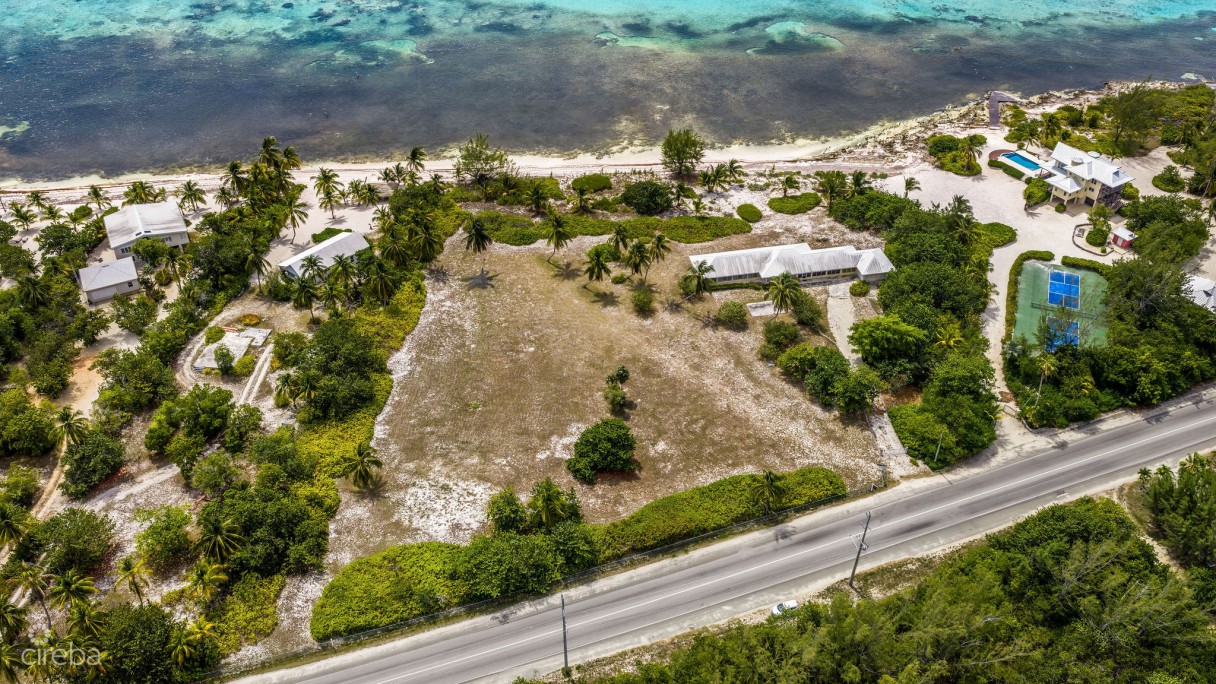 Bodden Town Hotel/tourism Beachfront Acreage & Cottage - Image 3