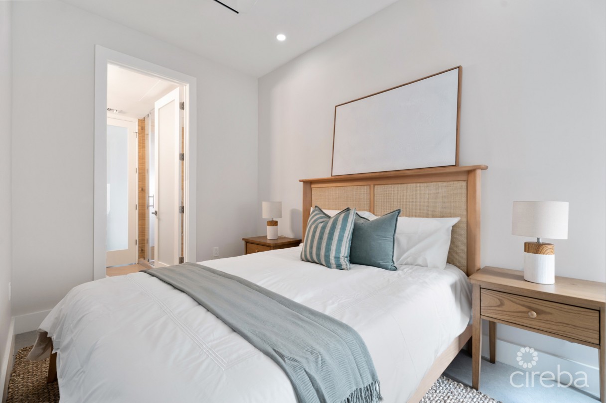 Point West 26, Oceanfront Condo - Image 9