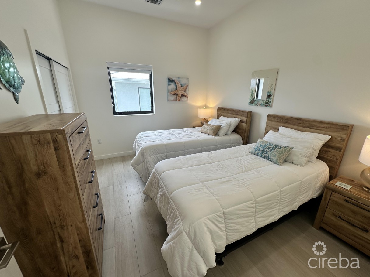 Seahaven Oceanfront 3 Bed - Image 6