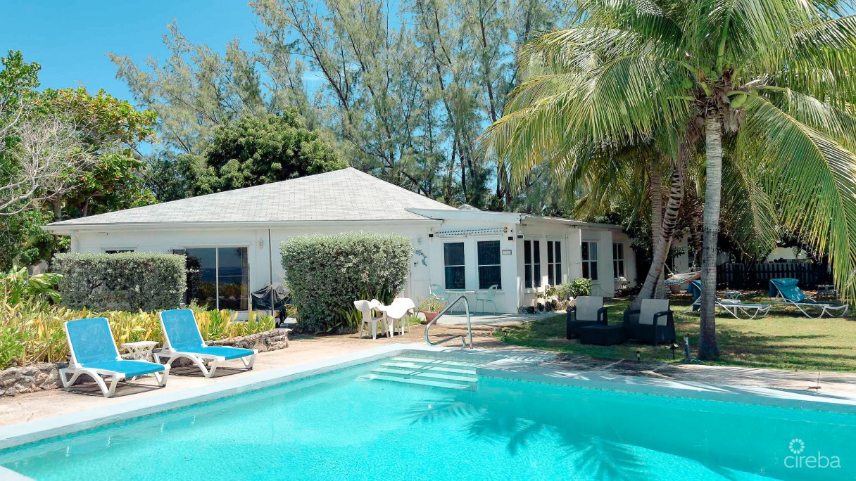 Villa Adel Oceanfront Home - Image 10