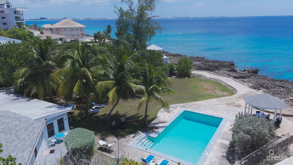 Villa Adel Oceanfront Home - Image 12