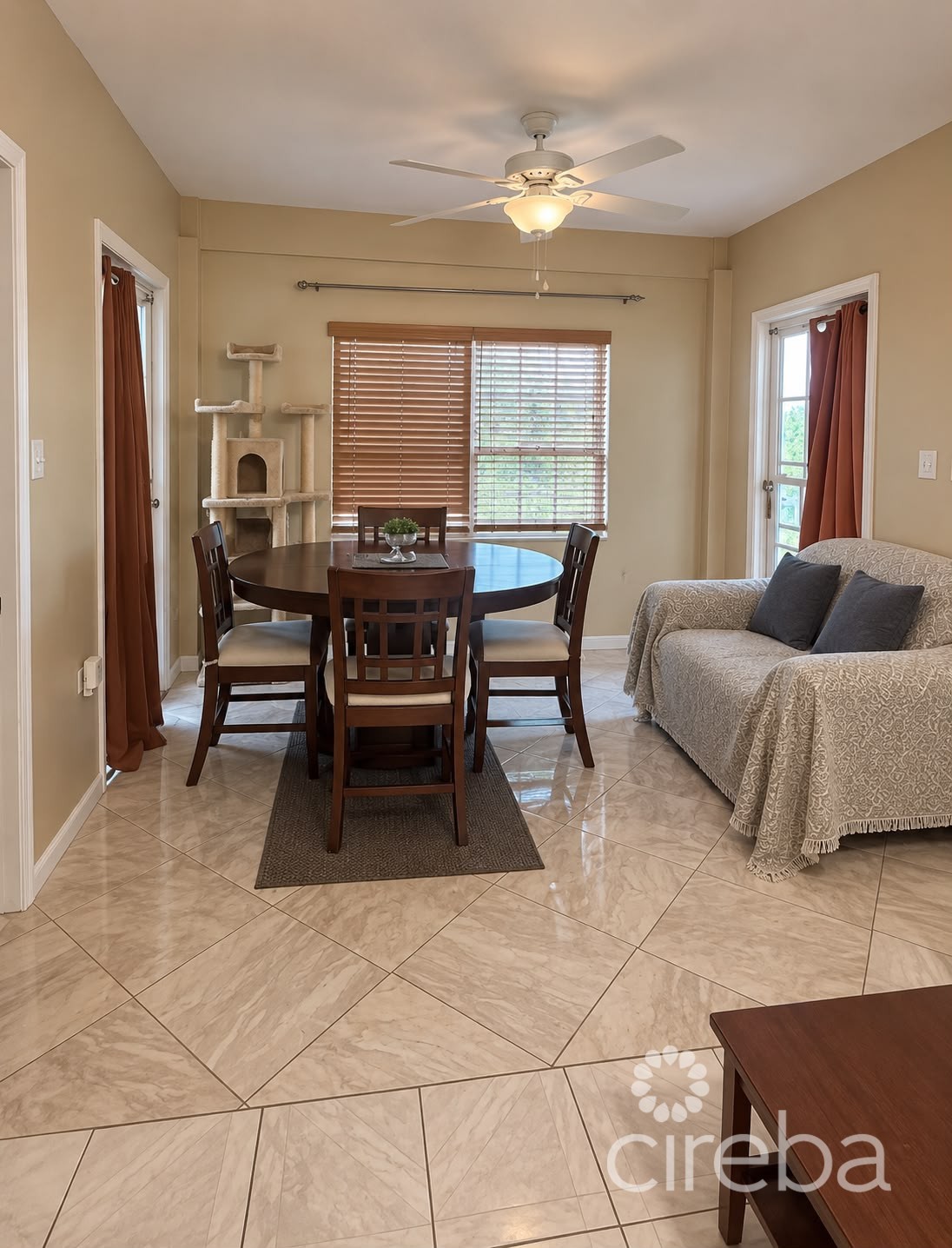 Pepi Street Duplex (with Dock) - Image 4