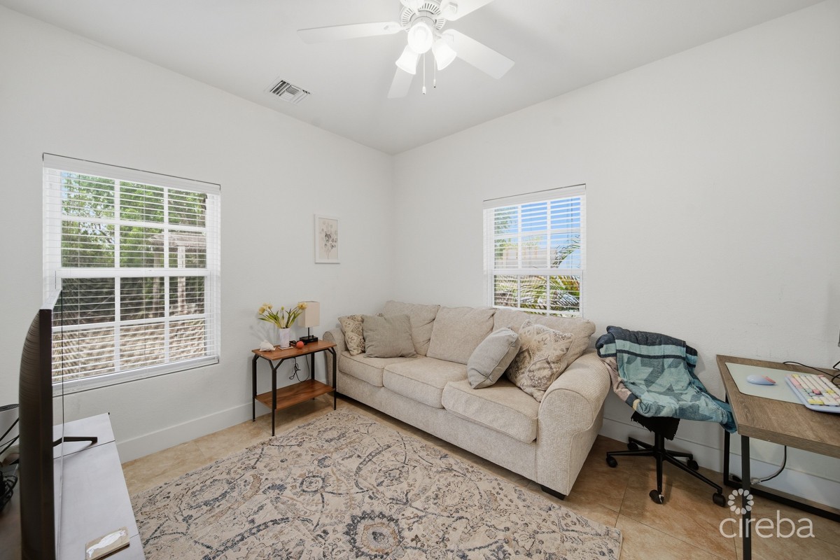 East End Family Home On Cooper Drive - Image 9