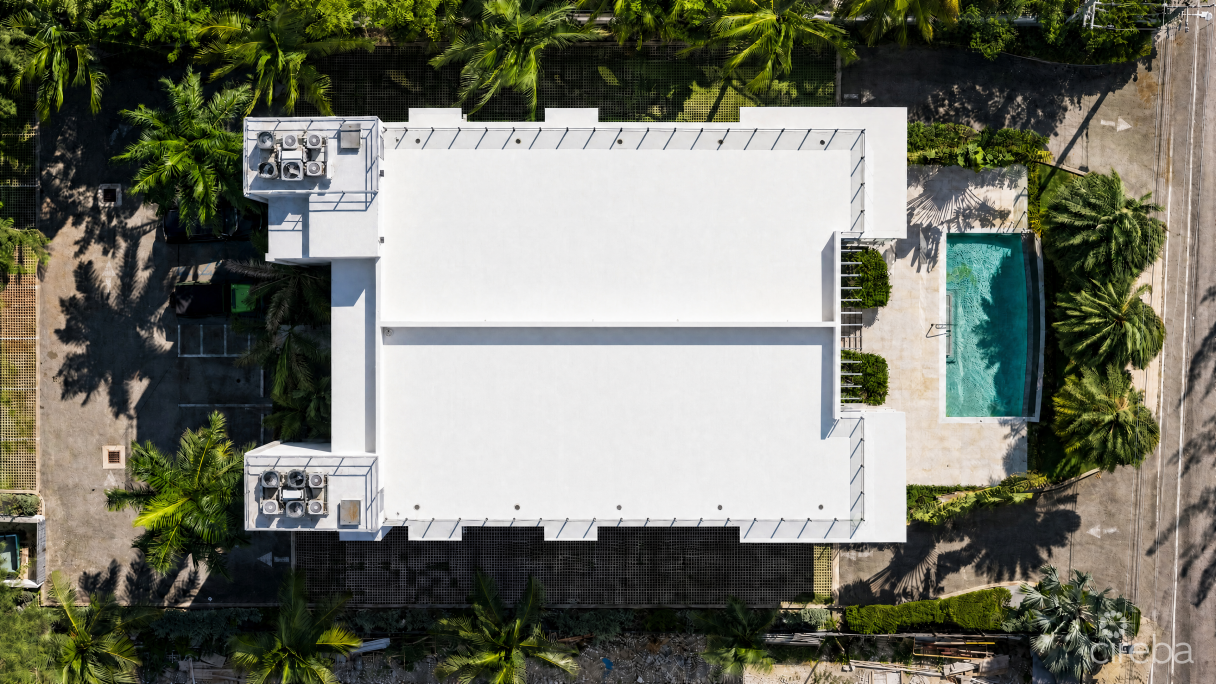 Shore Club #6- Ocean View Penthouse With Private Roof Top Terrace- Vendor To Pay Stamp Duty!!!!!!! - Image 2