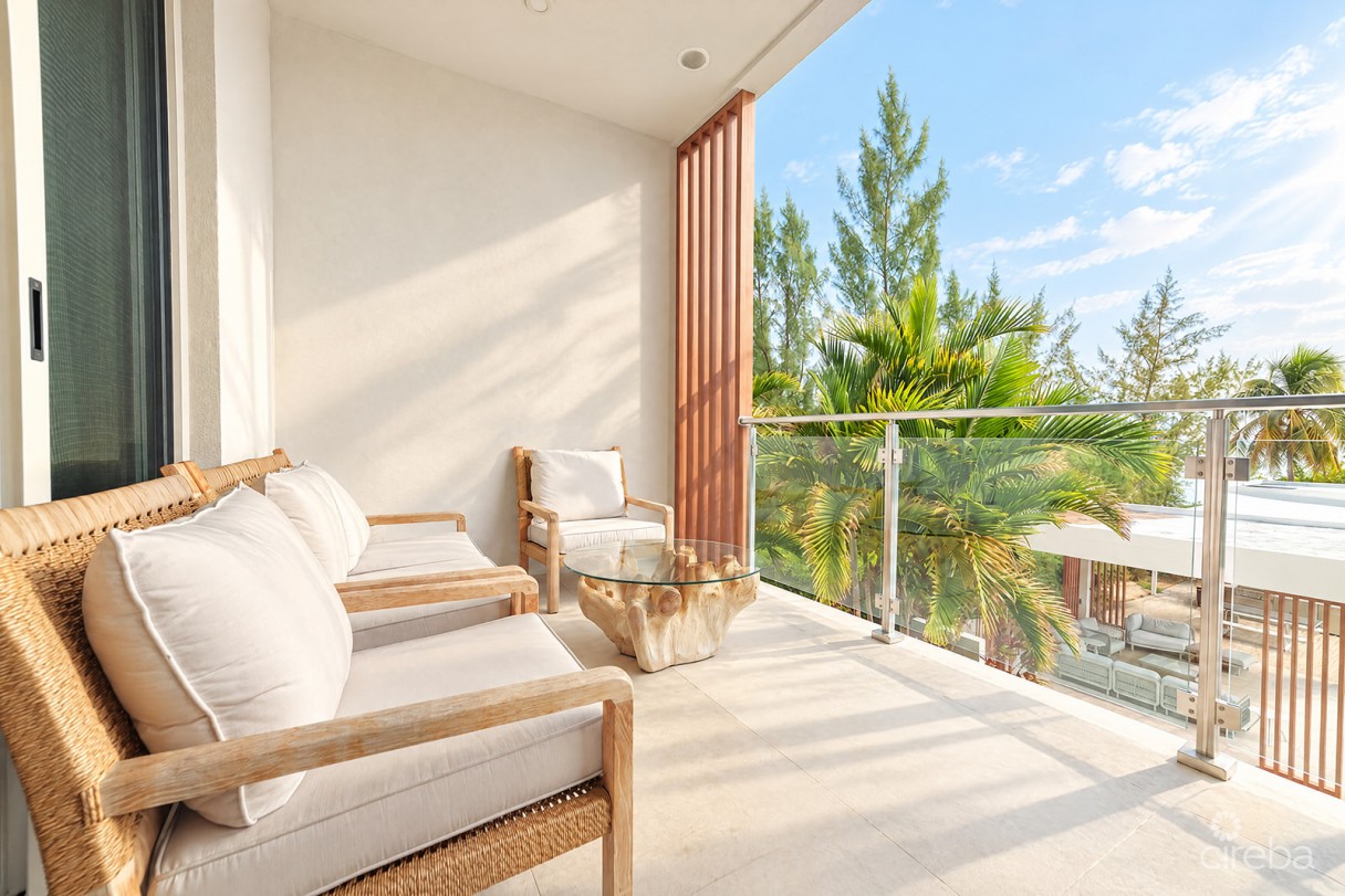 Aura  Oceanview Three Bed Townhome With Den - Image 3