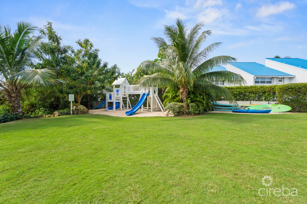 Aura  Oceanview Three Bed Townhome With Den - Image 20