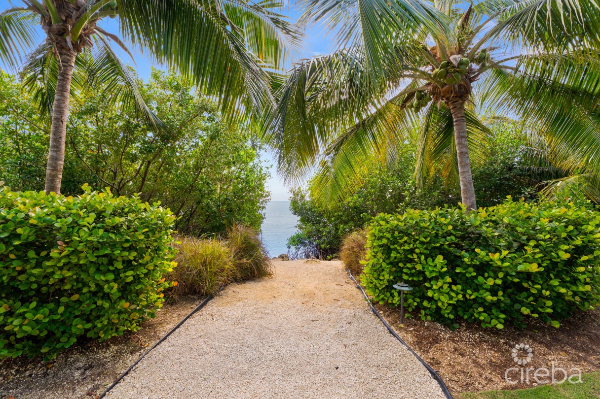 Aura  Oceanview Three Bed Townhome With Den - Image 21
