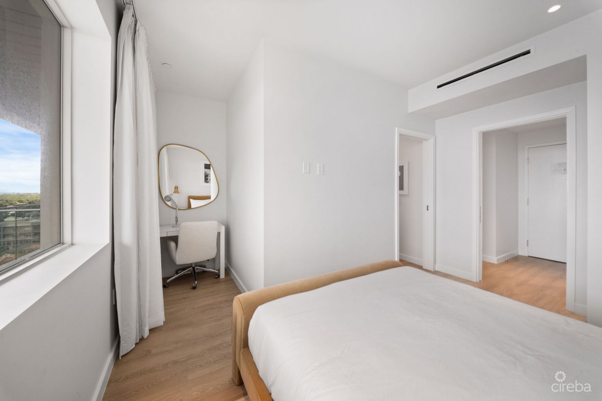 One | Gt Residences - Unit 917 - Image 3