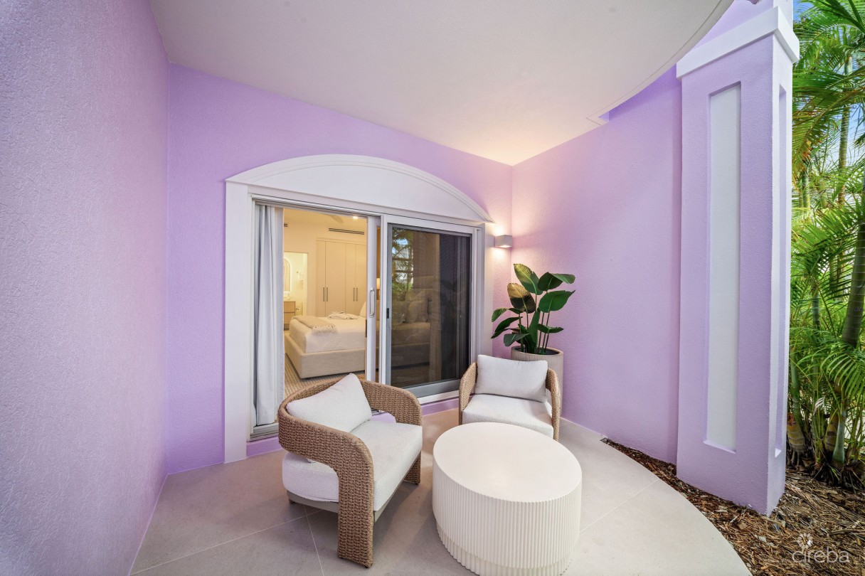 Avalon 9, Exquisite Beachfront Condo - Image 12