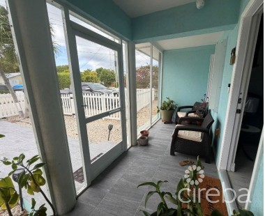 Vision Home And Studio - Image 1