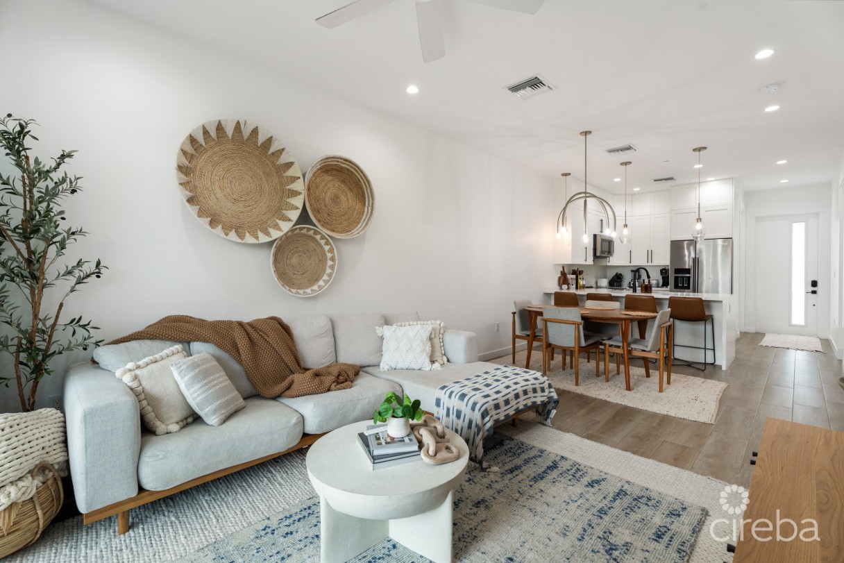 Allure 7, 2 Bed Townhome - Image 8