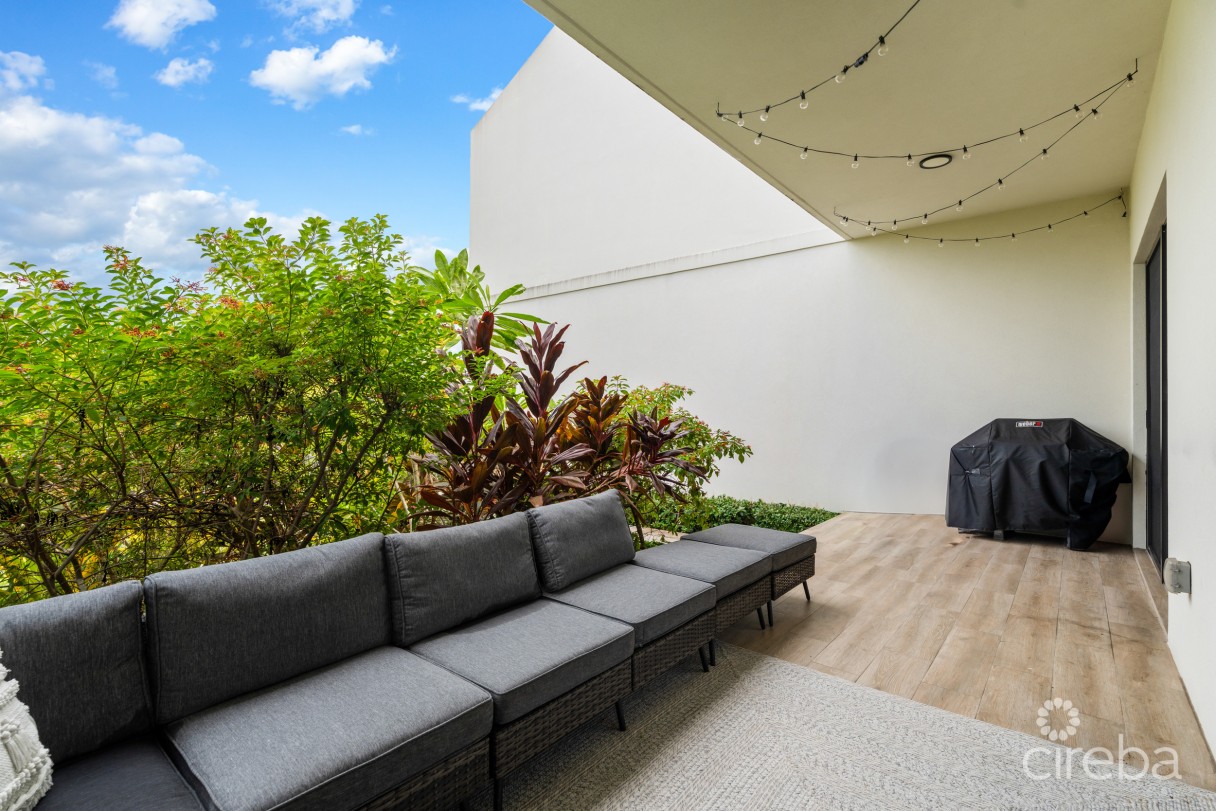 Allure 7, 2 Bed Townhome - Image 17