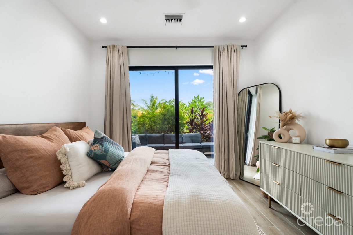 Allure 7, 2 Bed Townhome - Image 7