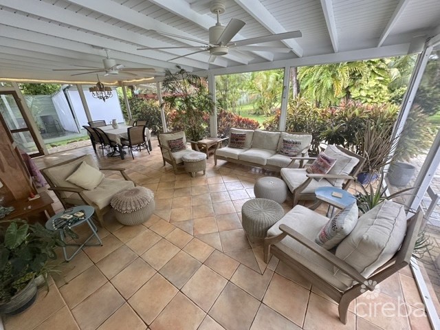 Rare Double-lot Oasis Bungalow  With Pool In Snug Harbour - Image 11