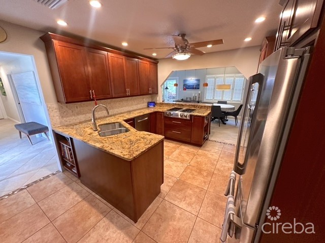 Rare Double-lot Oasis Bungalow  With Pool In Snug Harbour - Image 5