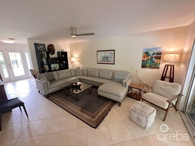 Rare Double-lot Oasis Bungalow  With Pool In Snug Harbour - Image 3