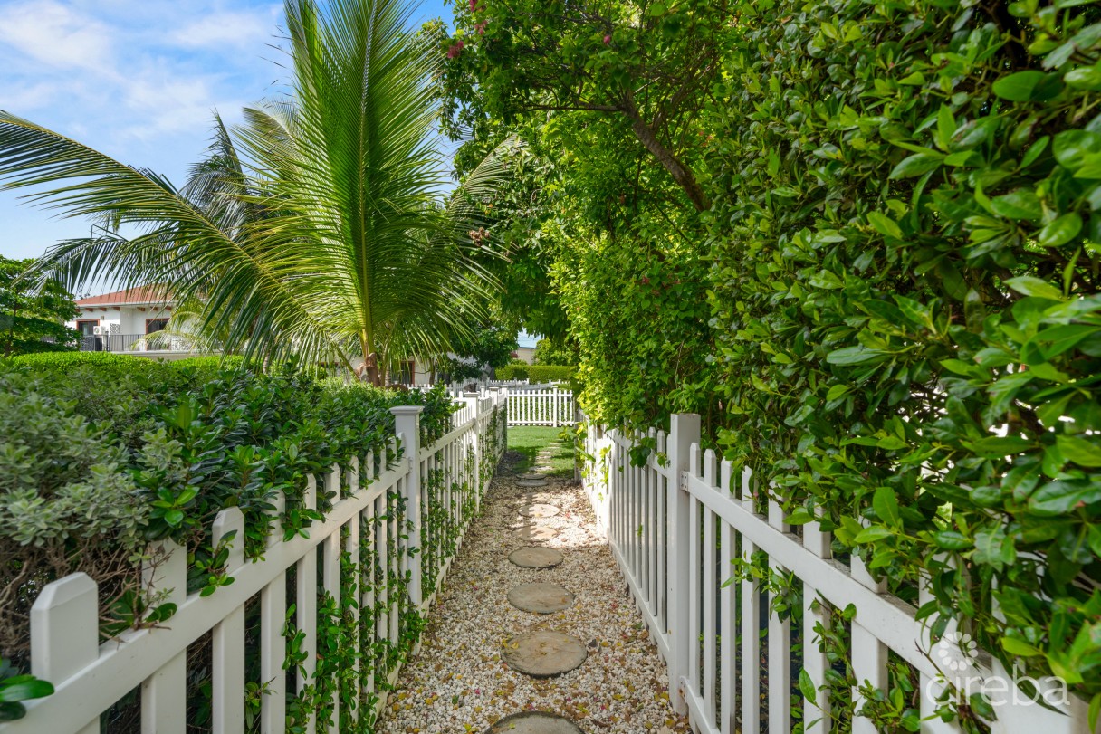 Portofino Gardens | Turnkey 2-bed - Image 15