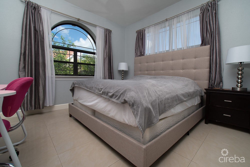 Lantern Point 2 Bedroom Top-floor Condo - Prospect - Image 4