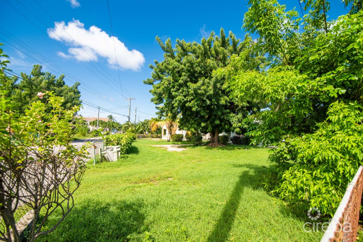 Prime West Bay Development Opportunity | 0.84 Acres - Image 2