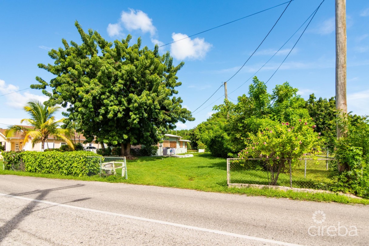 Prime West Bay Development Opportunity | 0.84 Acres - Image 3
