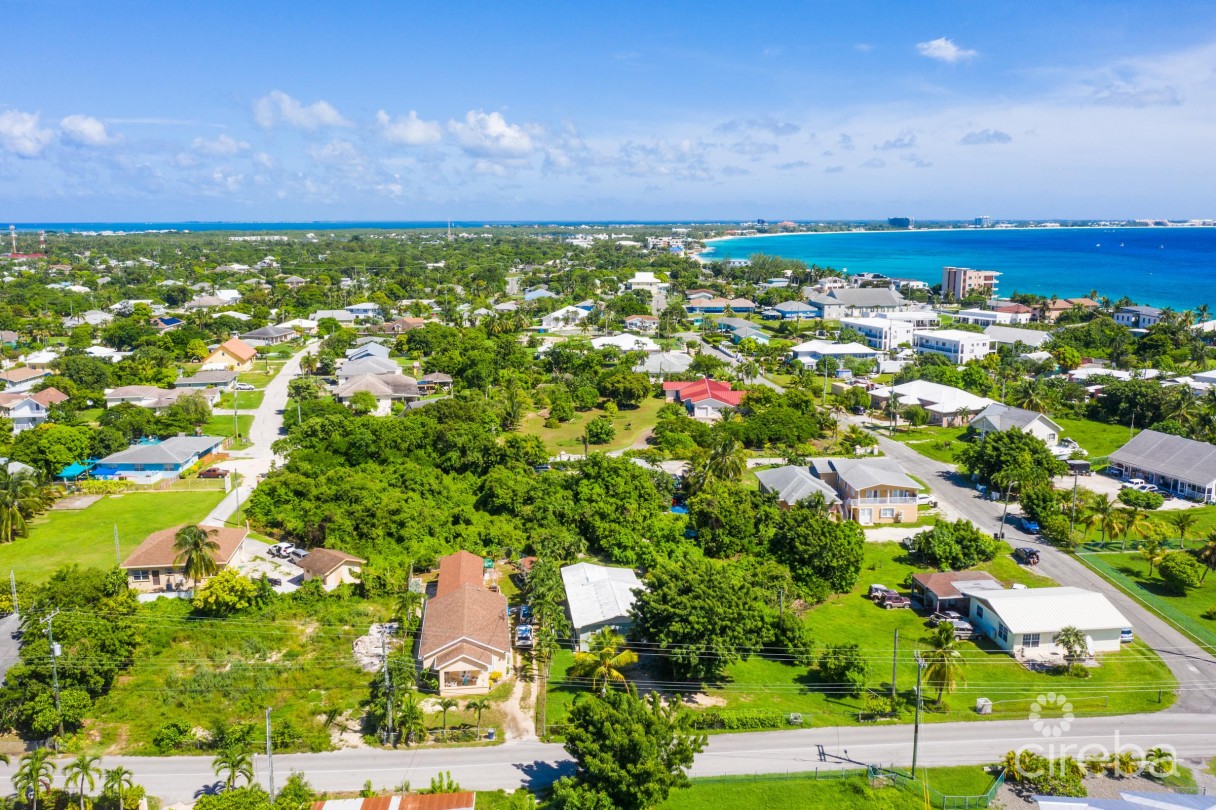 Prime West Bay Development Opportunity | 0.84 Acres - Image 9