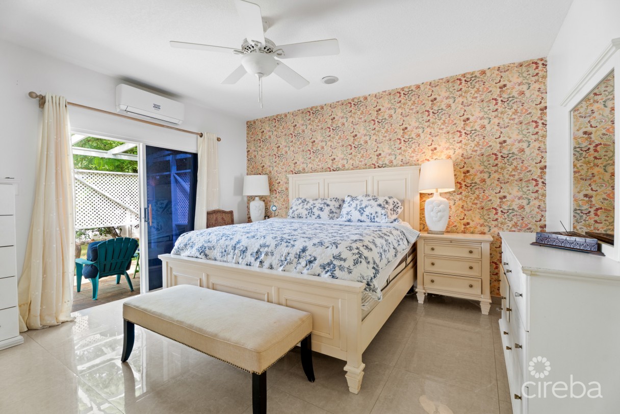 Beach Bay Duplex - X2 Homes. Both 2 Bed, 2 Bath With Double Garages - Image 14